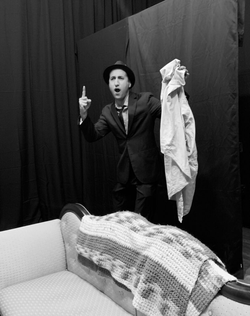 Dan (Jon Benney)